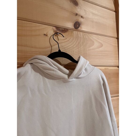 Matching Lounge Set - Picture 2 of 8